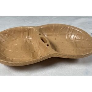 Multi Prod Inc Peanut Shell Double Bowl Tray Dish Holder Plastic Made‎ USA Tan